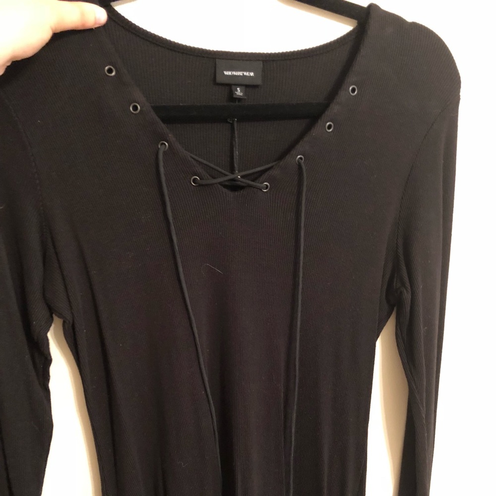 Long sleeve black top